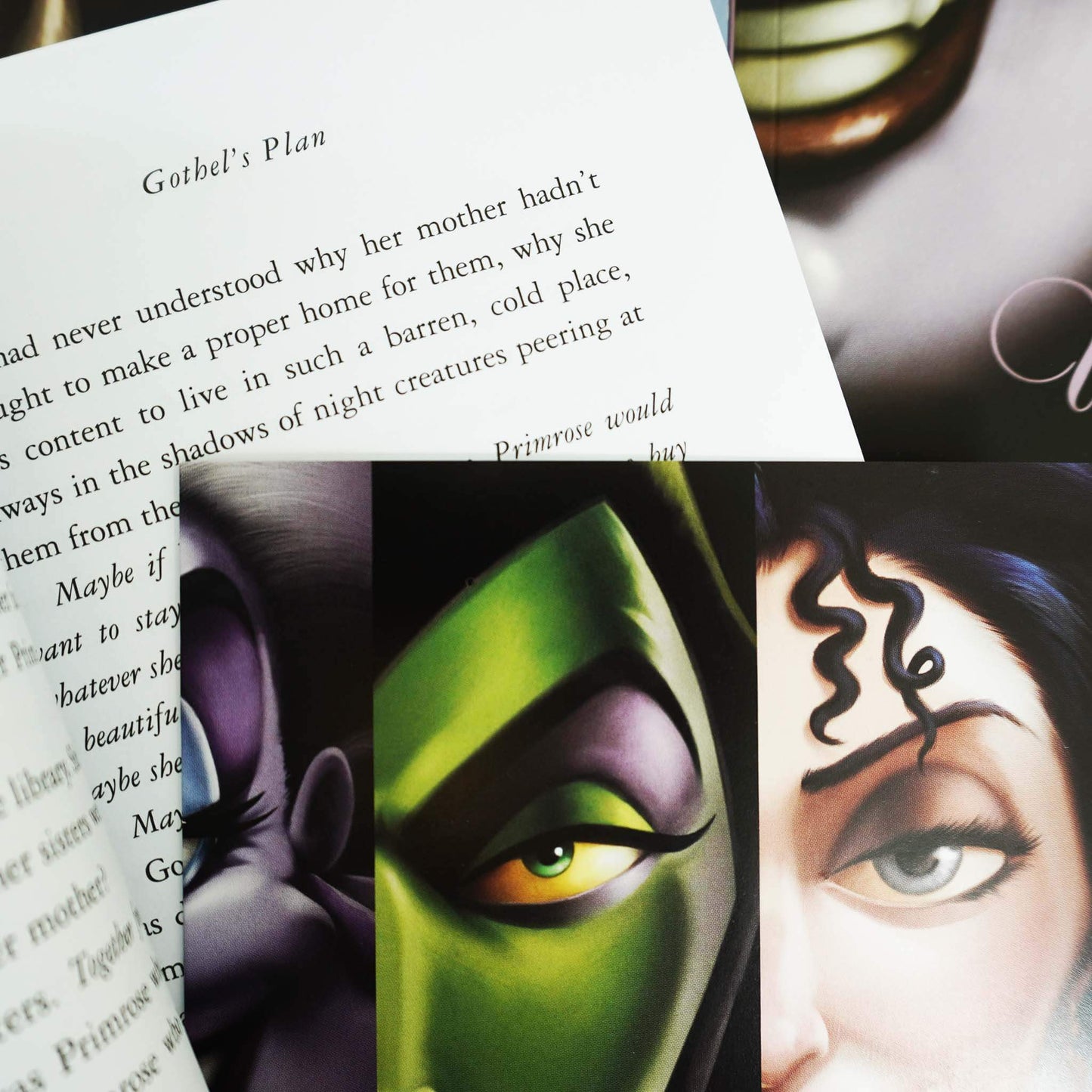 Disney Villains Collection by Serena Valentino Box Set of 5 Books, Poster & Journal - Ages 6-9 - Paperback